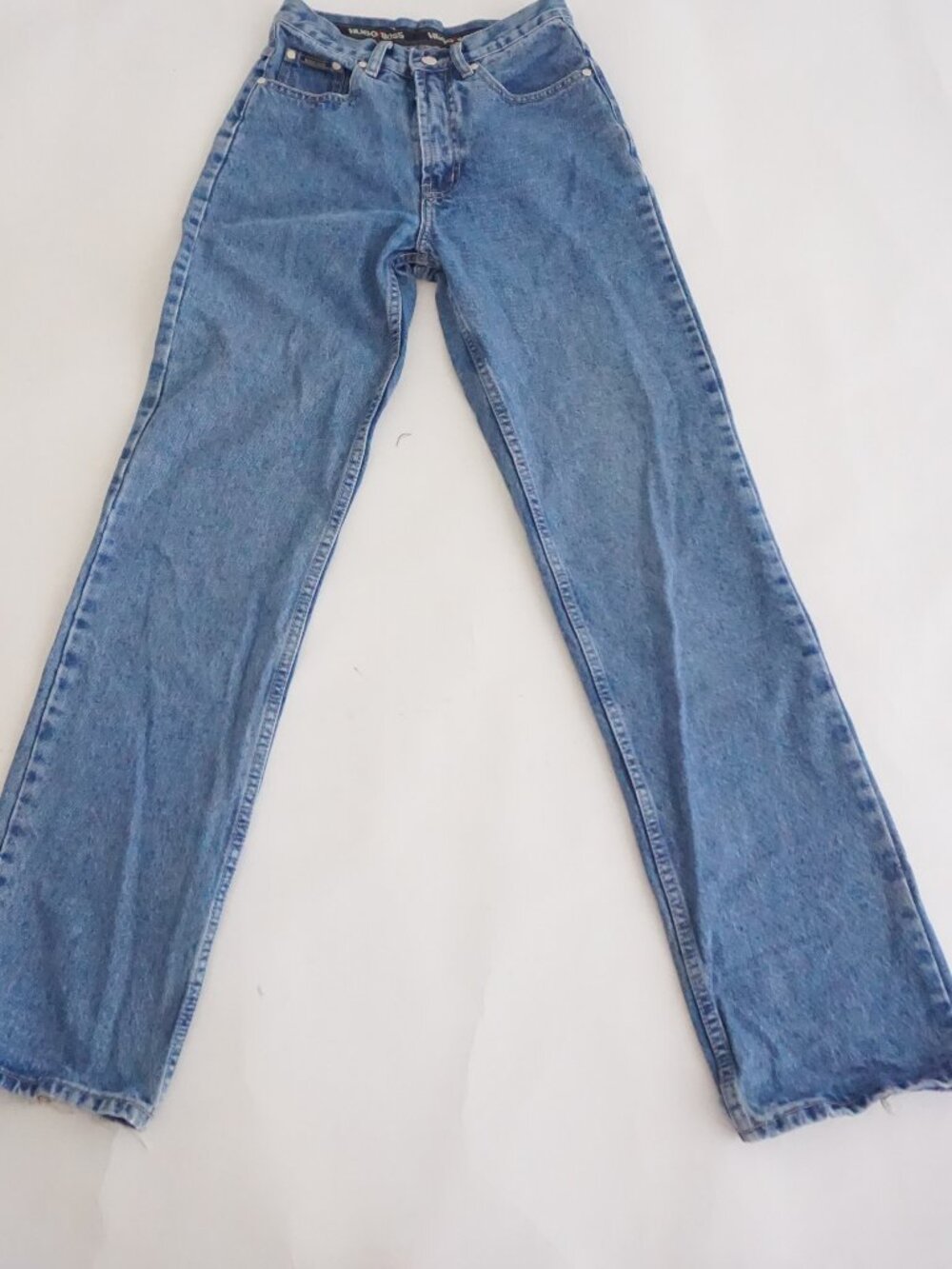 BOSS Hugo Boss Blue Stonewash Straight Leg Classic Five Pocket Designer Jeans 28